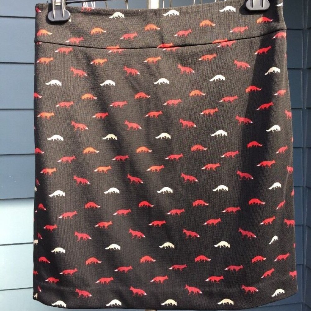 VIVIENNE TAM Fox Print Skirt M/L Woodland Red/Black/Beige Critter - Picture 3 of 4